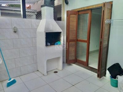 Casa Condominio à venda com 120m², 3 quartos, 2 suítes, 2 vagas no bairro Ipanema em Porto Alegre - Foto 9