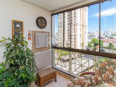 Apartamento à venda com 71m², 2 quartos, 1 suíte, 1 vaga no bairro Passo d'Areia em Porto Alegre - Foto 15