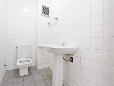 Conjunto/Sala à venda com 90m², 1 vaga no bairro Moinhos de Vento em Porto Alegre - Foto 4