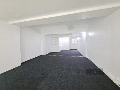 Loja à venda com 128m² no bairro Centro Histórico em Porto Alegre - Foto 9