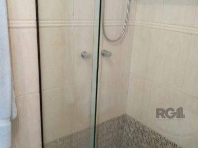 Apartamento à venda com 80m², 2 quartos, 1 suíte, 1 vaga no bairro Tristeza em Porto Alegre - Foto 11