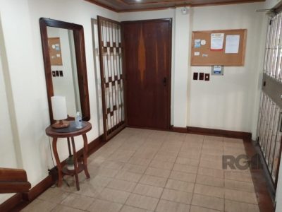 Apartamento à venda com 80m², 2 quartos, 1 suíte, 1 vaga no bairro Tristeza em Porto Alegre - Foto 3