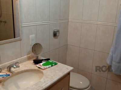 Apartamento à venda com 80m², 2 quartos, 1 suíte, 1 vaga no bairro Tristeza em Porto Alegre - Foto 18