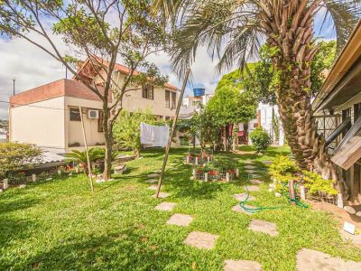 Casa à venda com 440m², 3 quartos, 1 suíte, 2 vagas no bairro Santa Tereza em Porto Alegre - Foto 28