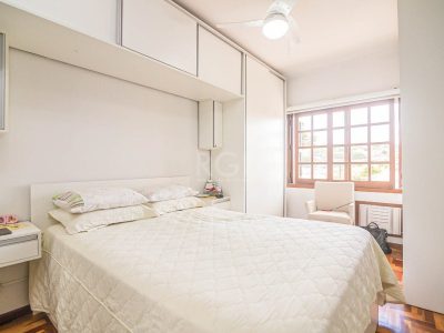 Casa à venda com 440m², 3 quartos, 1 suíte, 2 vagas no bairro Santa Tereza em Porto Alegre - Foto 48