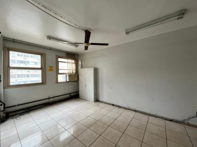 Conjunto/Sala à venda com 342m² no bairro Centro Histórico em Porto Alegre - Foto 20