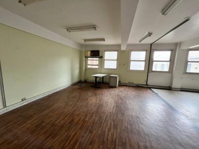 Conjunto/Sala à venda com 342m² no bairro Centro Histórico em Porto Alegre - Foto 46