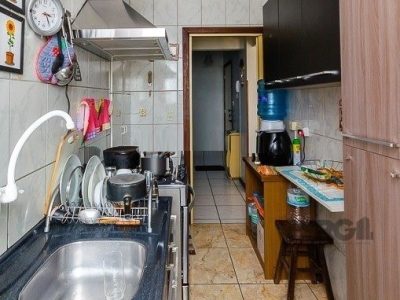 Apartamento à venda com 75m², 3 quartos, 1 vaga no bairro Petrópolis em Porto Alegre - Foto 4