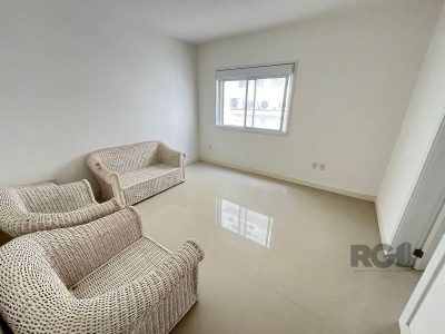 Apartamento à venda com 300m², 6 quartos, 5 suítes, 4 vagas no bairro Centro em Capão da Canoa - Foto 12