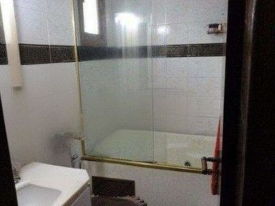 Casa à venda com 217m², 3 quartos, 1 suíte, 3 vagas no bairro Petrópolis em Porto Alegre - Foto 15