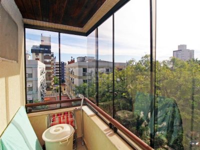 Apartamento à venda com 126m², 3 quartos, 1 suíte, 1 vaga no bairro Petrópolis em Porto Alegre - Foto 22