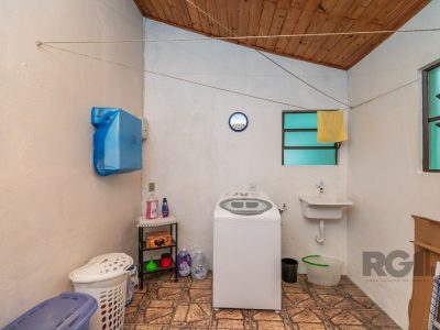 Casa à venda com 150m², 2 quartos, 2 suítes, 2 vagas no bairro Santana em Porto Alegre - Foto 27