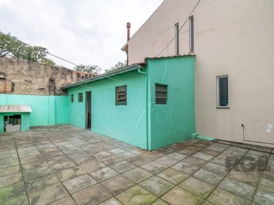 Casa à venda com 150m², 2 quartos, 2 suítes, 2 vagas no bairro Santana em Porto Alegre - Foto 28