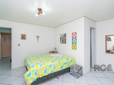 Casa à venda com 150m², 2 quartos, 2 suítes, 2 vagas no bairro Santana em Porto Alegre - Foto 24