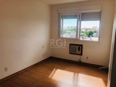 Apartamento à venda com 72m², 3 quartos, 1 suíte, 2 vagas no bairro São João em Porto Alegre - Foto 10