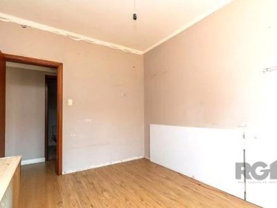 Apartamento à venda com 117m², 3 quartos, 1 suíte, 1 vaga no bairro Moinhos de Vento em Porto Alegre - Foto 11