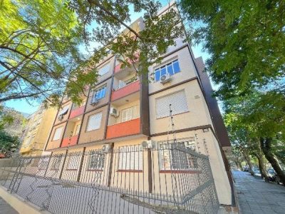 Apartamento à venda com 108m², 3 quartos, 1 suíte no bairro Santana em Porto Alegre - Foto 27