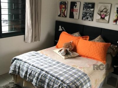 Apartamento à venda com 55m², 2 quartos, 1 vaga no bairro Partenon em Porto Alegre - Foto 4