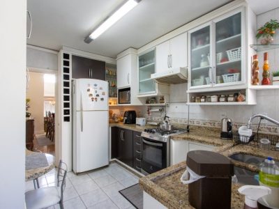 Casa à venda com 360m², 5 quartos, 2 suítes, 3 vagas no bairro Tristeza em Porto Alegre - Foto 57