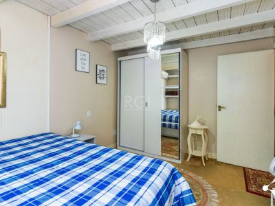 Casa Condominio à venda com 231m², 4 quartos, 3 suítes, 3 vagas no bairro Ipanema em Porto Alegre - Foto 13