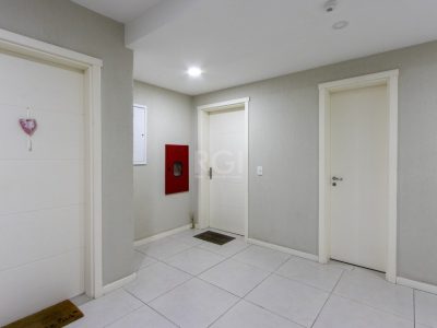 Apartamento à venda com 91m², 3 quartos, 1 suíte, 1 vaga no bairro Tristeza em Porto Alegre - Foto 28