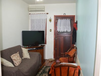 Casa à venda com 57m², 2 quartos, 1 vaga no bairro Higienópolis em Porto Alegre - Foto 8