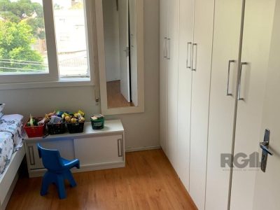 Apartamento à venda com 95m², 3 quartos, 1 suíte, 2 vagas no bairro Praia de Belas em Porto Alegre - Foto 9