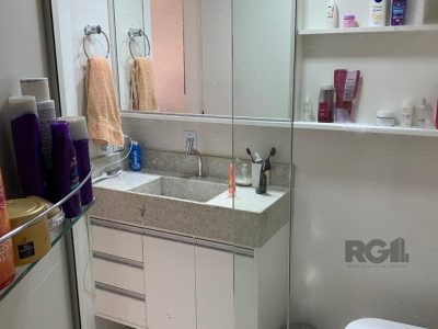 Apartamento à venda com 95m², 3 quartos, 1 suíte, 2 vagas no bairro Praia de Belas em Porto Alegre - Foto 17