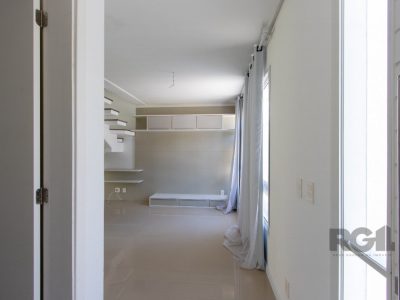 Casa Condominio à venda com 197m², 3 quartos, 1 suíte, 2 vagas no bairro Glória em Porto Alegre - Foto 4