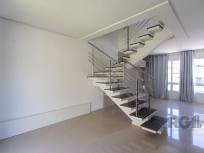 Casa Condominio à venda com 197m², 3 quartos, 1 suíte, 2 vagas no bairro Glória em Porto Alegre - Foto 14