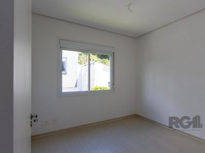 Casa Condominio à venda com 197m², 3 quartos, 1 suíte, 2 vagas no bairro Glória em Porto Alegre - Foto 32