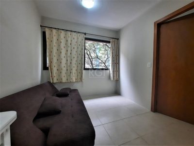 Apartamento à venda com 31m², 1 quarto, 1 vaga no bairro Centro Histórico em Porto Alegre - Foto 7