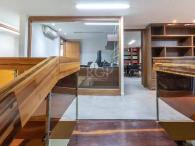 Conjunto/Sala à venda com 255m² no bairro Centro Histórico em Porto Alegre - Foto 24