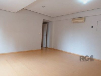 Apartamento à venda com 137m², 3 quartos, 1 suíte, 4 vagas no bairro Petrópolis em Porto Alegre - Foto 4