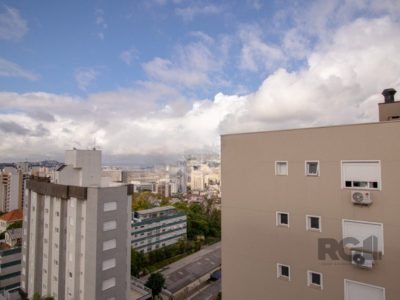 Apartamento à venda com 73m², 2 quartos, 1 suíte, 2 vagas no bairro Rio Branco em Porto Alegre - Foto 34