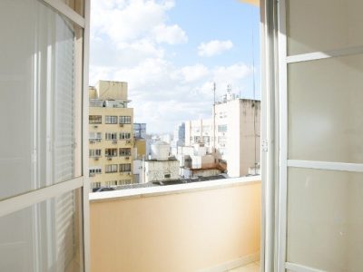 Apartamento à venda com 75m², 3 quartos no bairro Centro Histórico em Porto Alegre - Foto 8