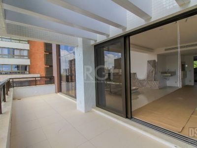 Apartamento à venda com 303m², 4 quartos, 4 suítes, 6 vagas no bairro Bela Vista em Porto Alegre - Foto 21