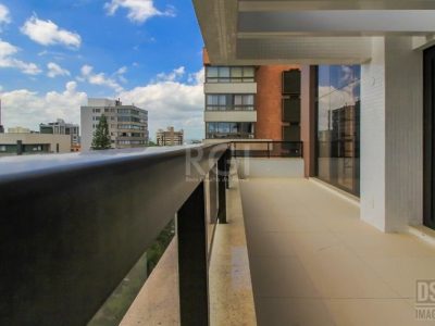 Apartamento à venda com 303m², 4 quartos, 4 suítes, 6 vagas no bairro Bela Vista em Porto Alegre - Foto 27