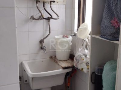 Apartamento à venda com 66m², 2 quartos, 1 suíte, 1 vaga no bairro Farroupilha em Porto Alegre - Foto 12