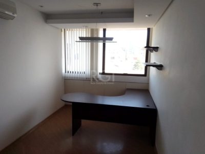 Conjunto/Sala à venda com 48m² no bairro Menino Deus em Porto Alegre - Foto 11