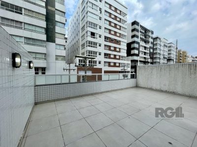 Apartamento à venda com 137m², 2 quartos, 1 suíte, 1 vaga no bairro Zona Nova em Capão da Canoa - Foto 2