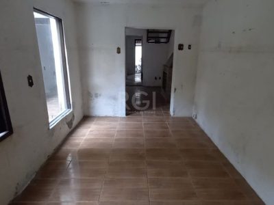 Sobrado à venda com 110m², 4 quartos, 1 suíte, 2 vagas no bairro Floresta em Porto Alegre - Foto 19