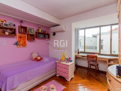 Cobertura à venda com 248m², 3 quartos, 1 suíte, 3 vagas no bairro Petrópolis em Porto Alegre - Foto 11