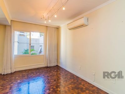 Apartamento à venda com 75m², 1 quarto, 1 suíte, 1 vaga no bairro São João em Porto Alegre - Foto 14