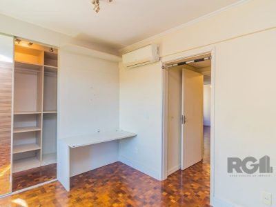 Apartamento à venda com 75m², 1 quarto, 1 suíte, 1 vaga no bairro São João em Porto Alegre - Foto 23