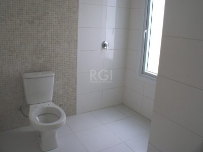 Casa à venda com 268m², 3 quartos, 1 suíte, 4 vagas no bairro Ipanema em Porto Alegre - Foto 13