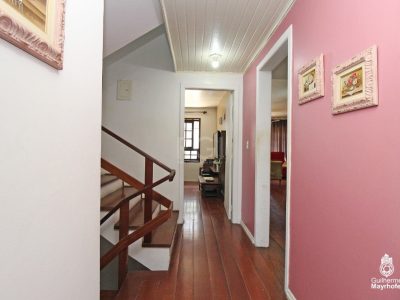 Casa à venda com 202m², 4 quartos, 1 suíte, 3 vagas no bairro Petrópolis em Porto Alegre - Foto 8