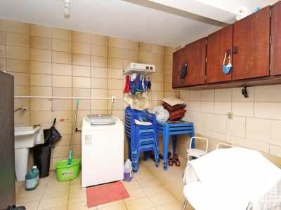 Casa à venda com 202m², 4 quartos, 1 suíte, 3 vagas no bairro Petrópolis em Porto Alegre - Foto 20