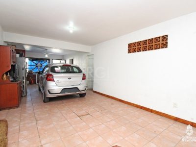 Casa à venda com 202m², 4 quartos, 1 suíte, 3 vagas no bairro Petrópolis em Porto Alegre - Foto 21