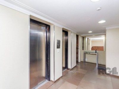 Apartamento à venda com 105m², 3 quartos, 1 suíte, 1 vaga no bairro Mont Serrat em Porto Alegre - Foto 25